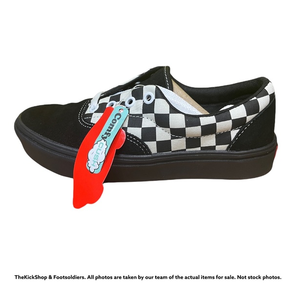 VANS COMFYCUSH ERA (MIXED MEDIA) WOMEN'S LOW TOP SNEAKERS - Picture 1 of 5